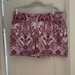 INC International Concepts Pink /White Paisley Shorts with pockets  Size 16 NWT